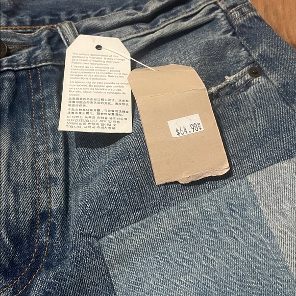 NWT Levi's Patchwork Jeans Shorts size 29 (8) - Picture 2 of 6